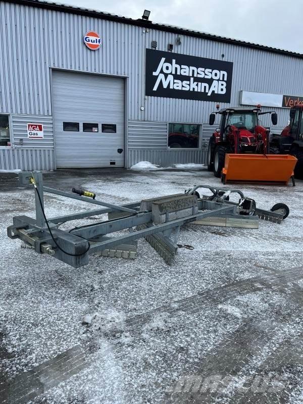 Ysta VÄGSLADD YVL 200 バックホーローダー