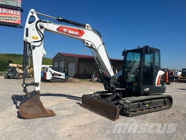 Bobcat E88 中型油圧ショベル 7ｔ-12ｔ（ユンボ・パワーショベル・バックホー）