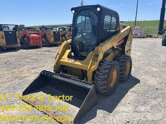 CAT 236D3 タイヤ、ホイル、リム