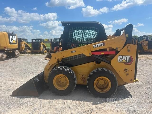 CAT 242D3 タイヤ、ホイル、リム