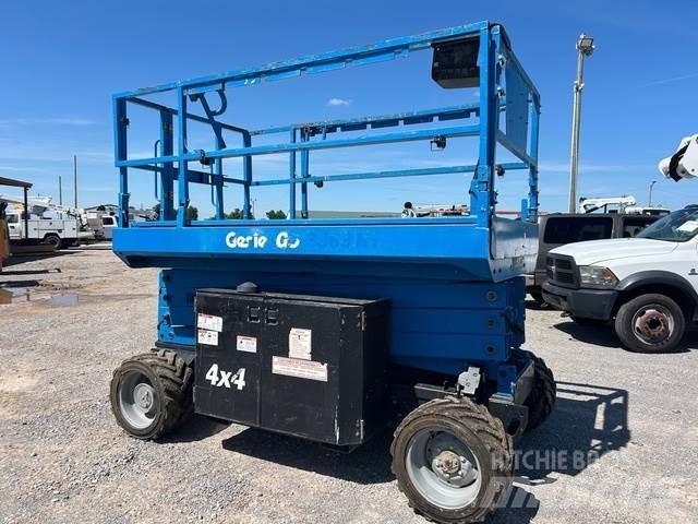 Genie GS3369 RT シザースリフト
