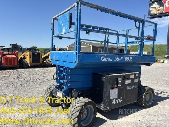 Genie GS3369 RT シザースリフト