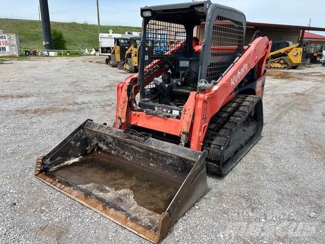 Kubota SVL65 スキッドステアローダー
