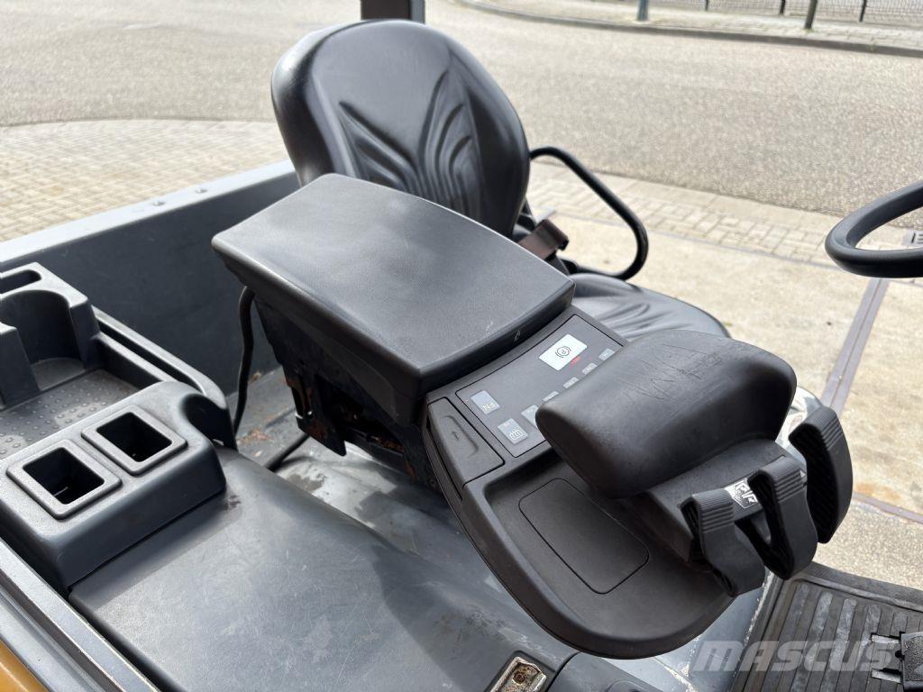 CAT 2EP5000 バッテリーフォークリフト