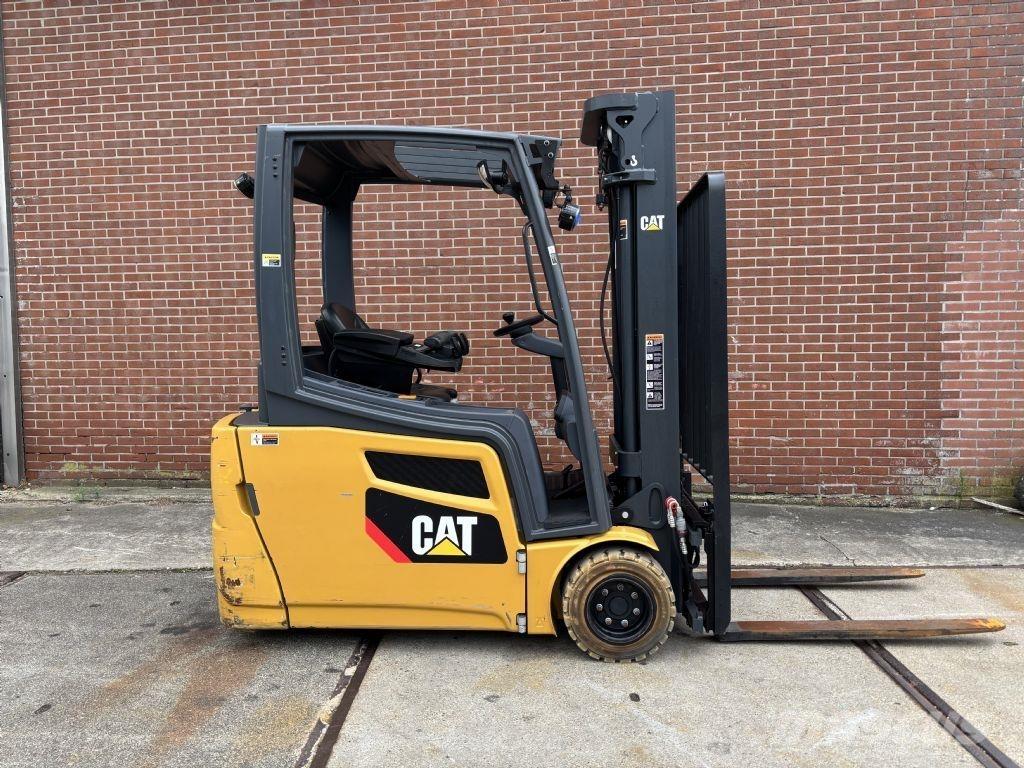 CAT 2ET4000 バッテリーフォークリフト