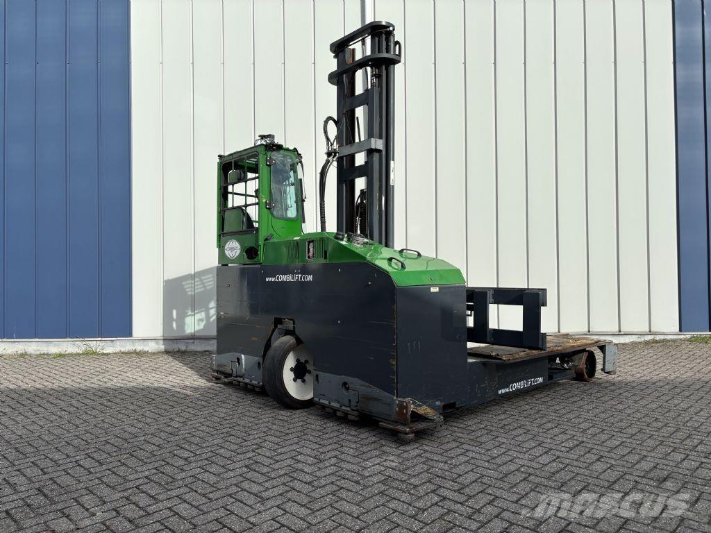 Combilift C5000E サイドローダー
