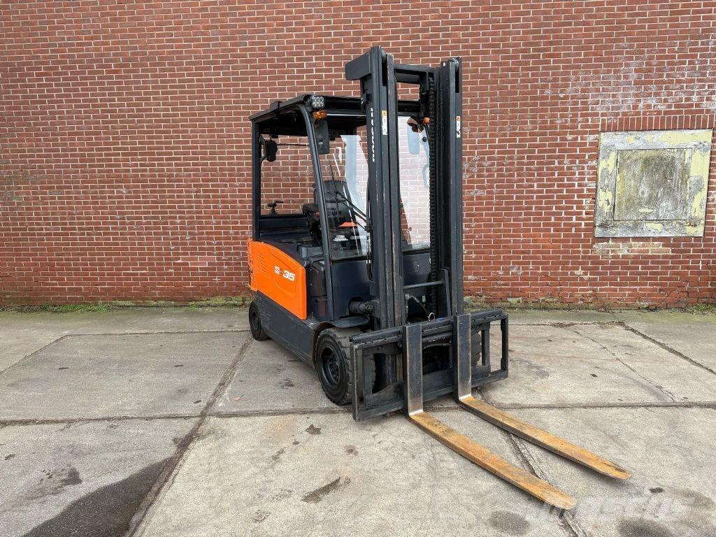 Doosan B35X-7 バッテリーフォークリフト