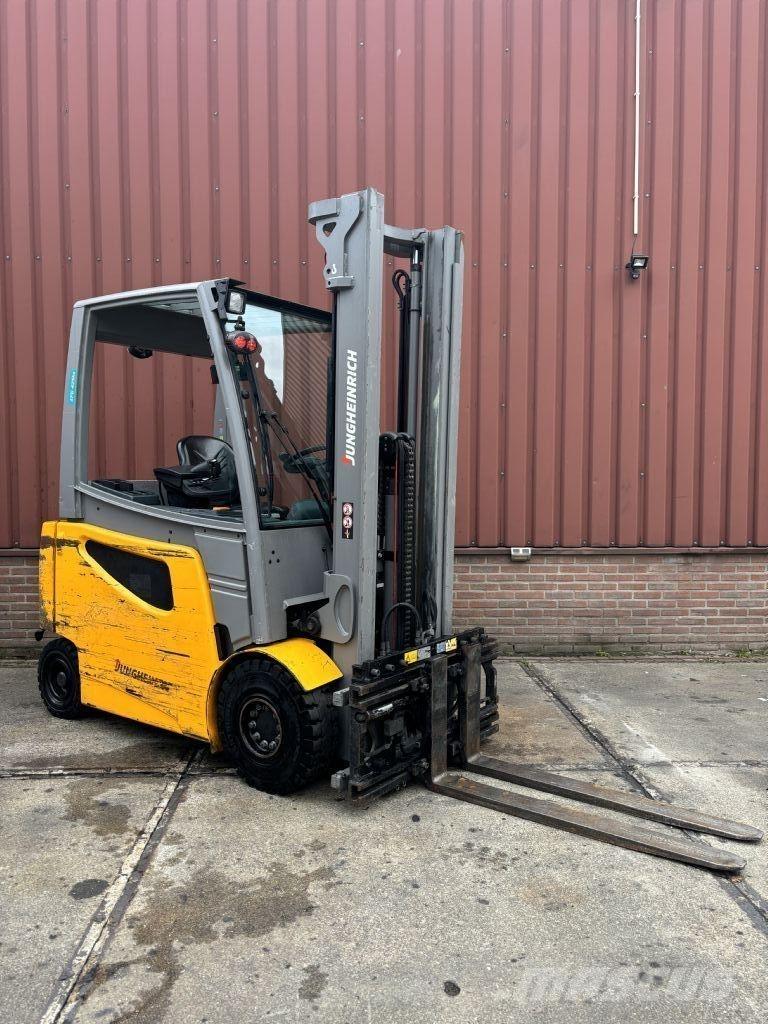 Jungheinrich EFG 425ks バッテリーフォークリフト