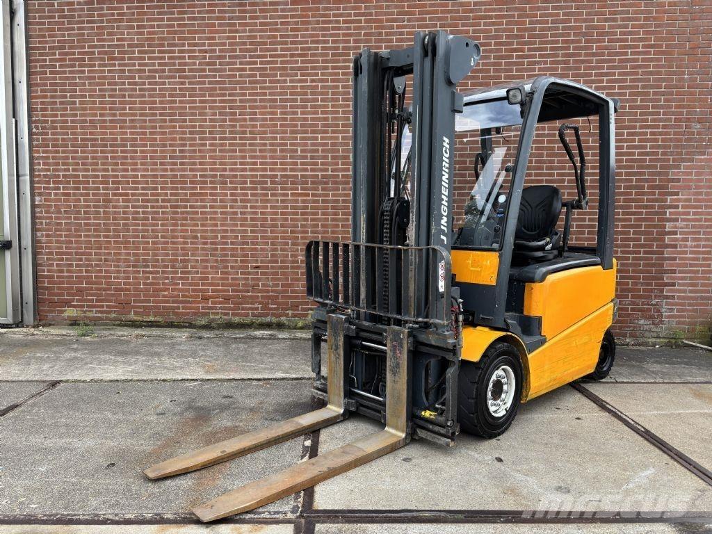 Jungheinrich EFG 430 バッテリーフォークリフト