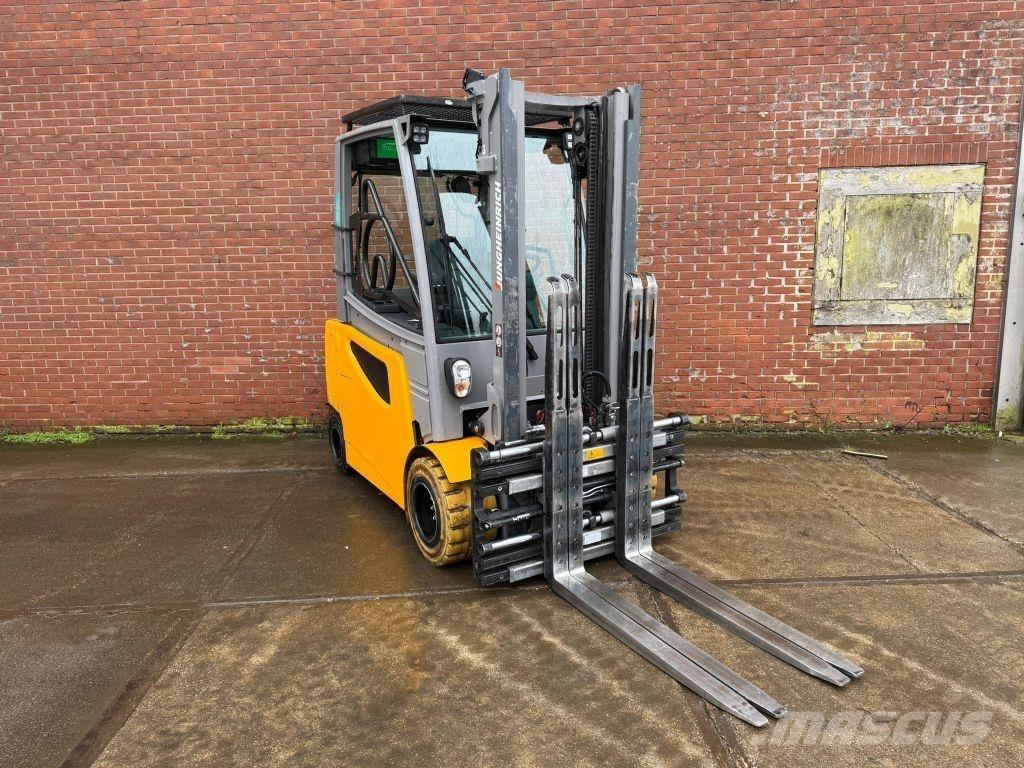Jungheinrich EFG S30 バッテリーフォークリフト
