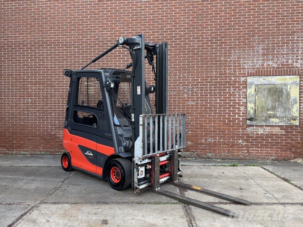 Linde E25-01 バッテリーフォークリフト