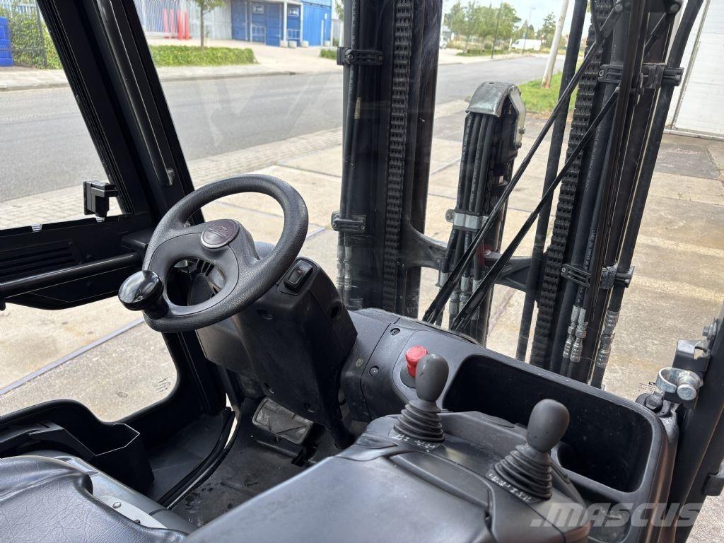 Linde E25HL-01/600 バッテリーフォークリフト