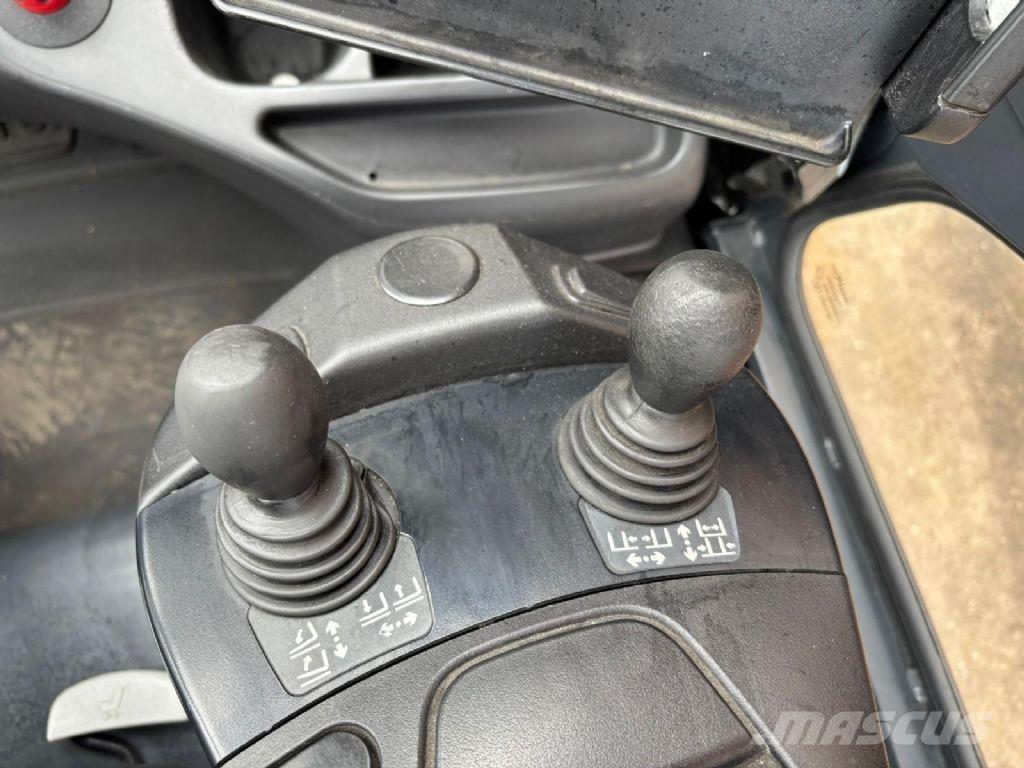 Linde E25HL-01/600 バッテリーフォークリフト