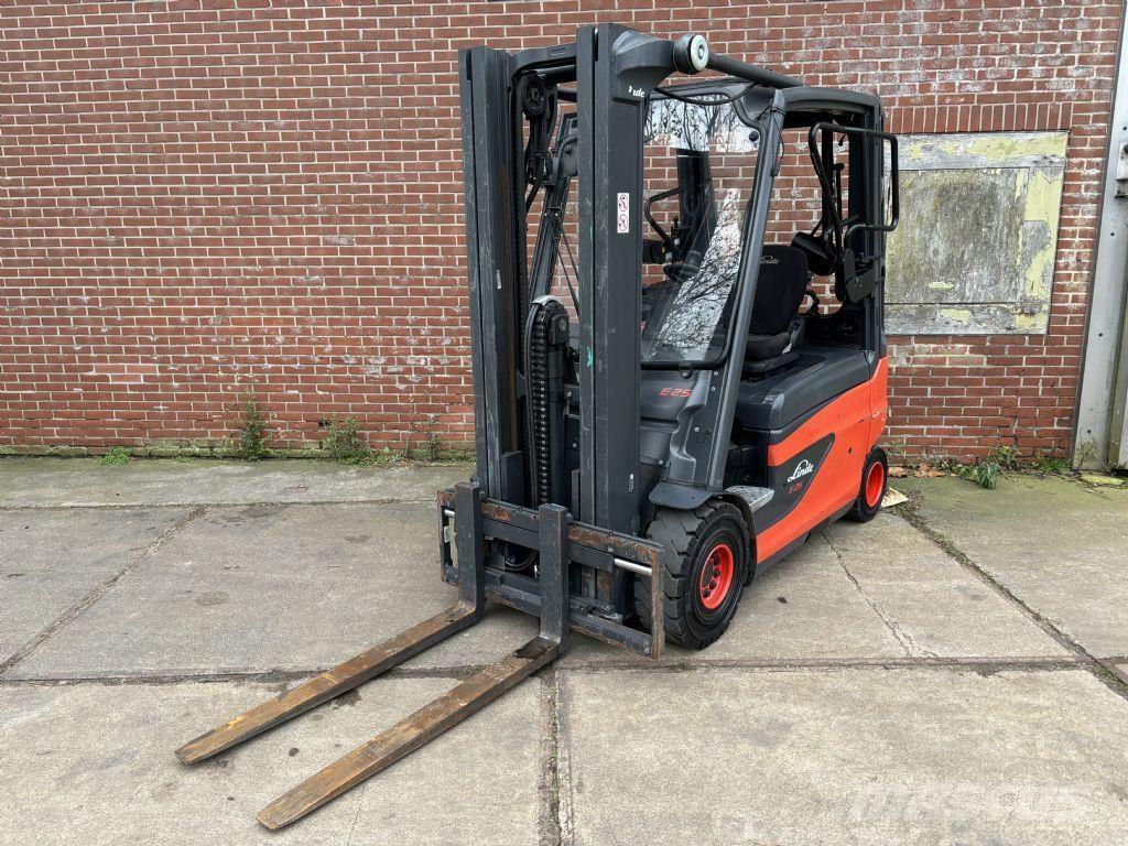 Linde E25L-01 バッテリーフォークリフト