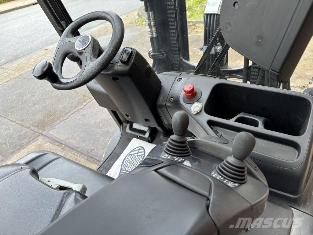 Linde E25L-01 バッテリーフォークリフト