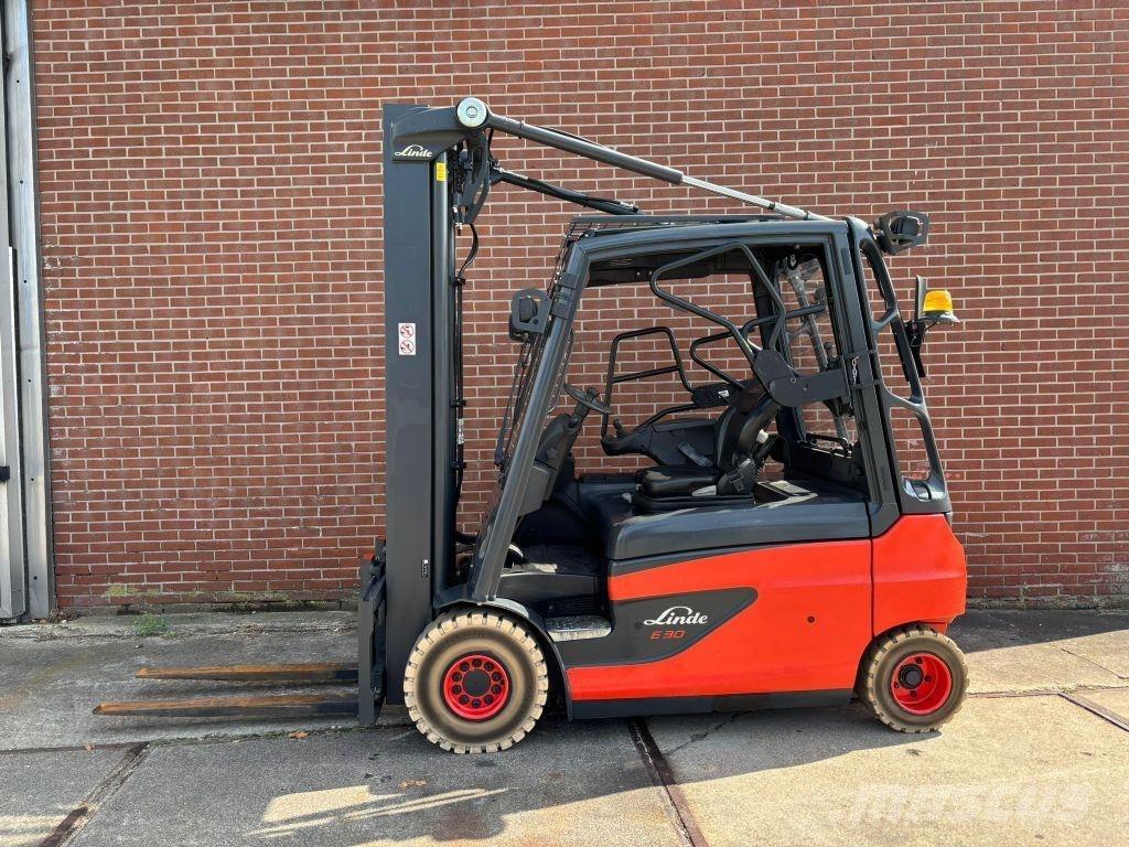 Linde E30L-01 バッテリーフォークリフト