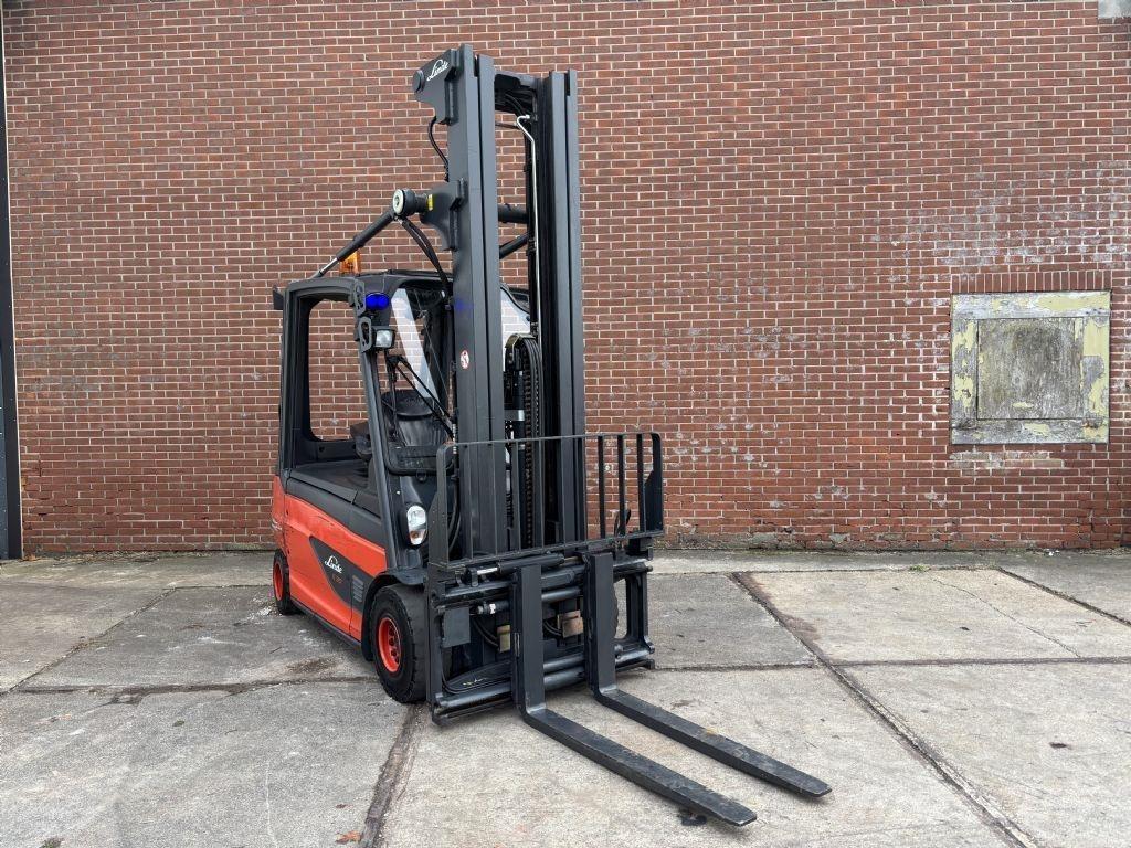 Linde E30L-01 バッテリーフォークリフト