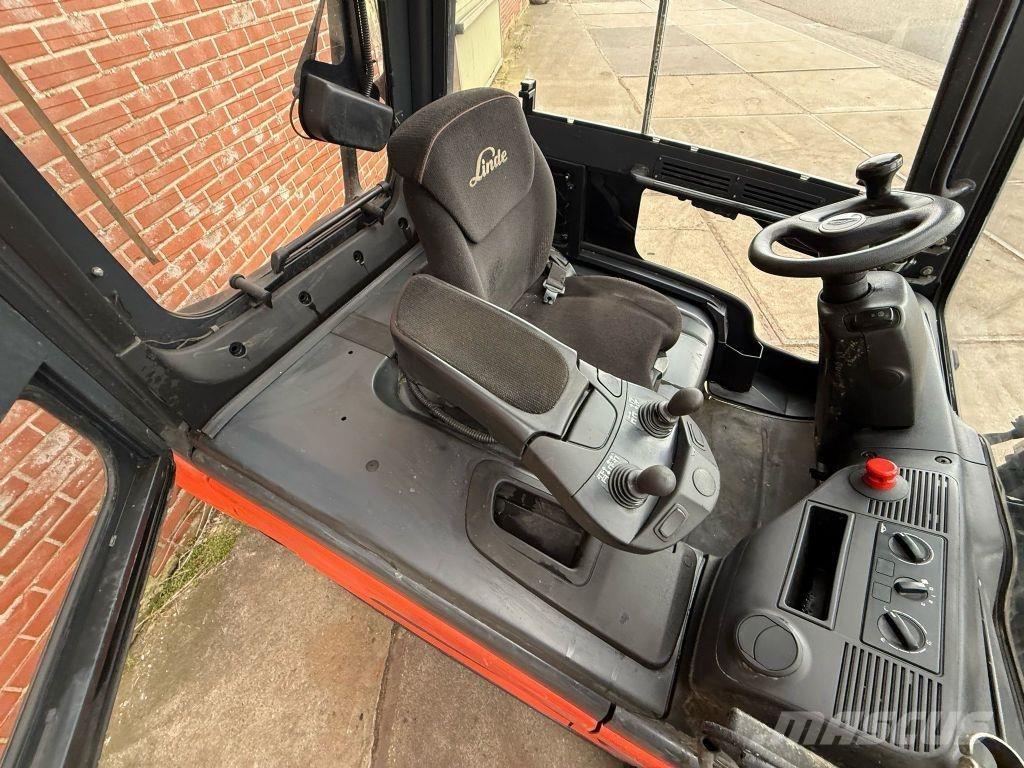Linde E35L-01 バッテリーフォークリフト