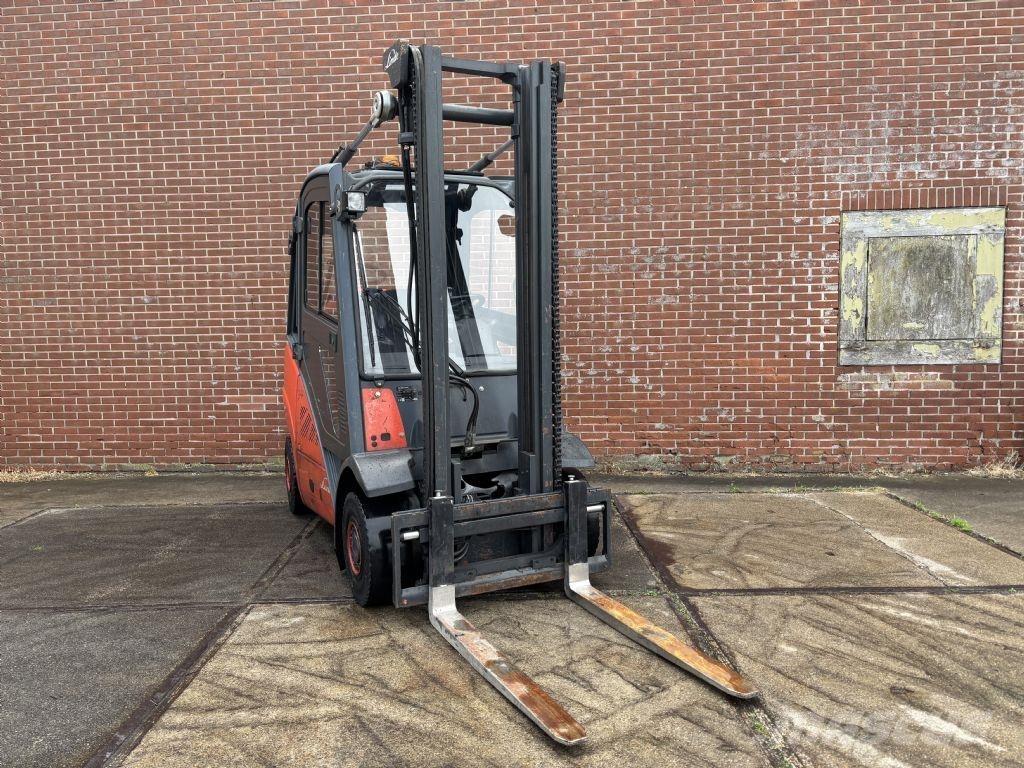 Linde H25T-01 LPGフォークリフト