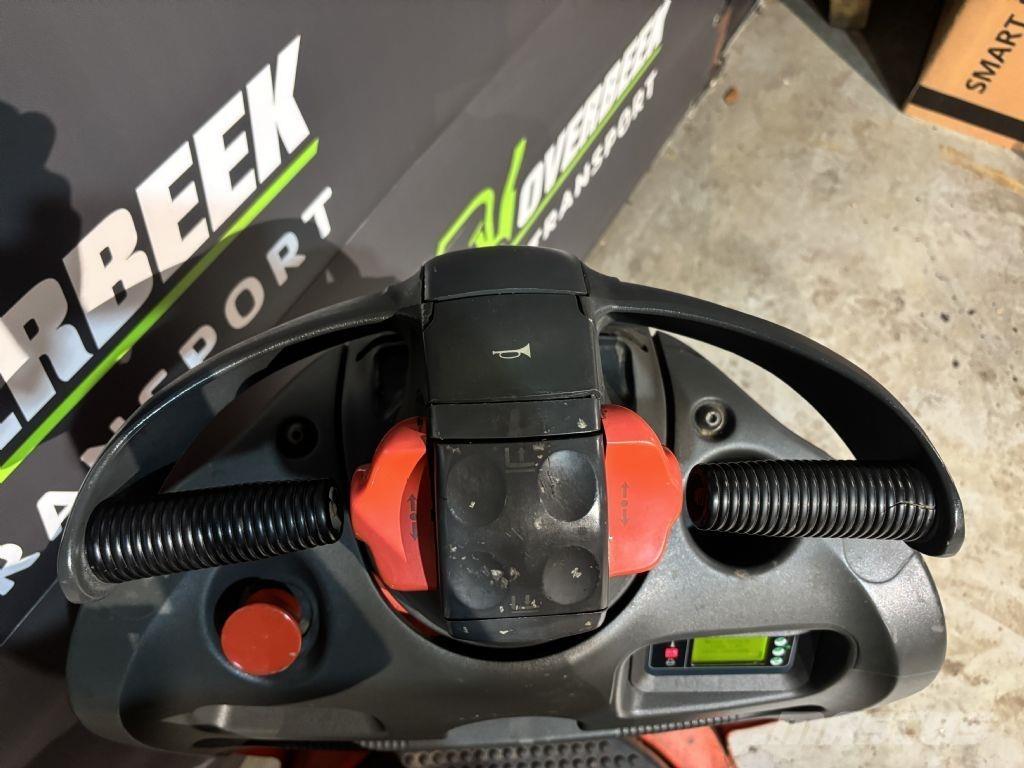 Linde N20HP 自走式スタッカー