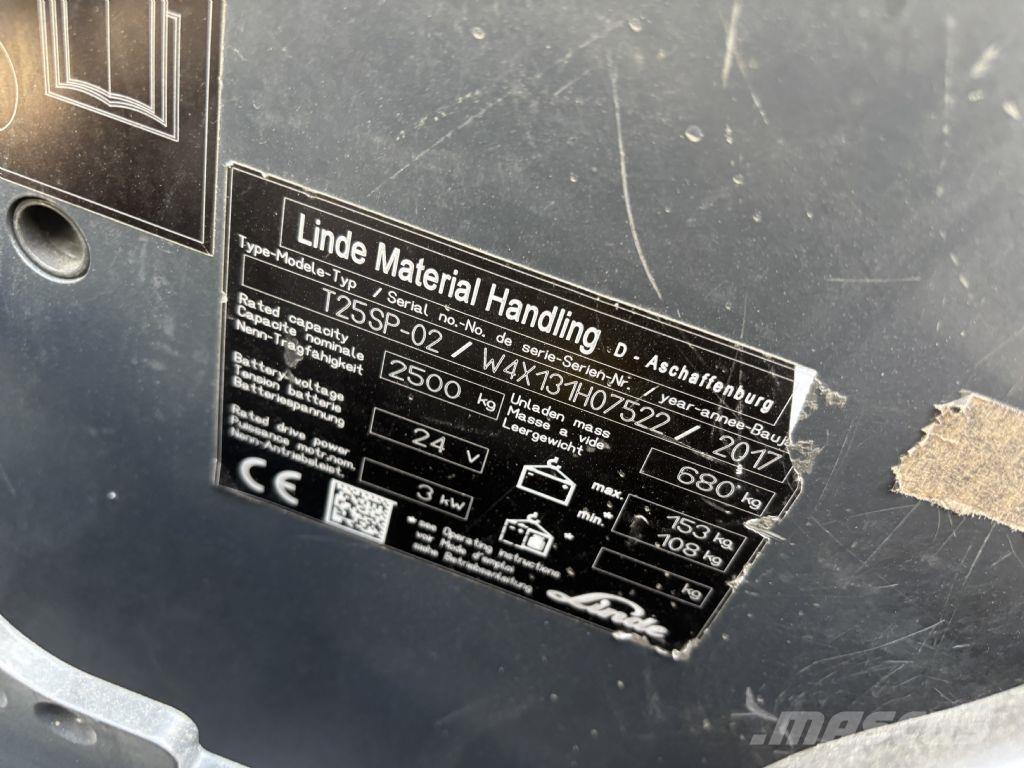 Linde T25SP-02 自走式スタッカー
