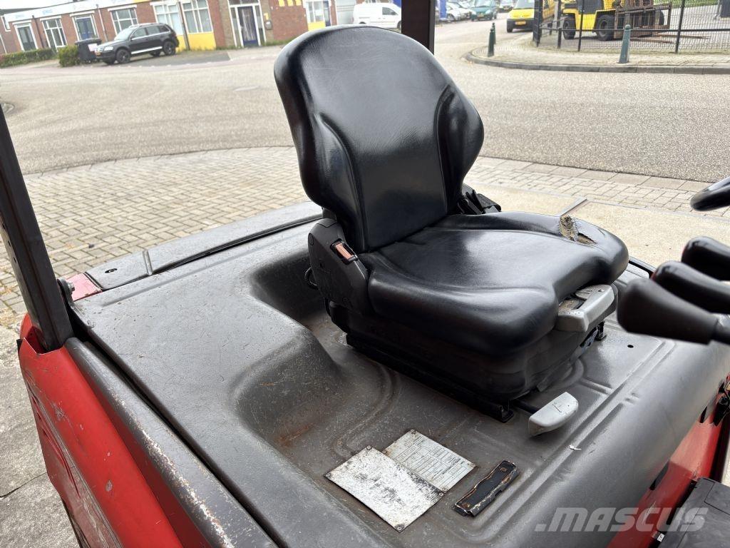 Manitou ME 425C バッテリーフォークリフト