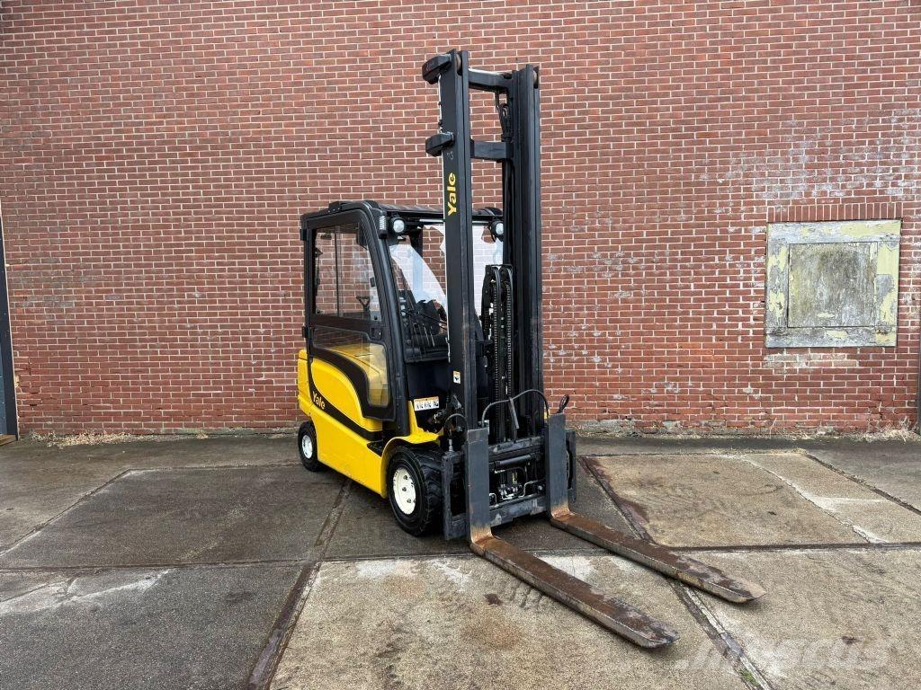 Yale ERP35VL F2945 バッテリーフォークリフト