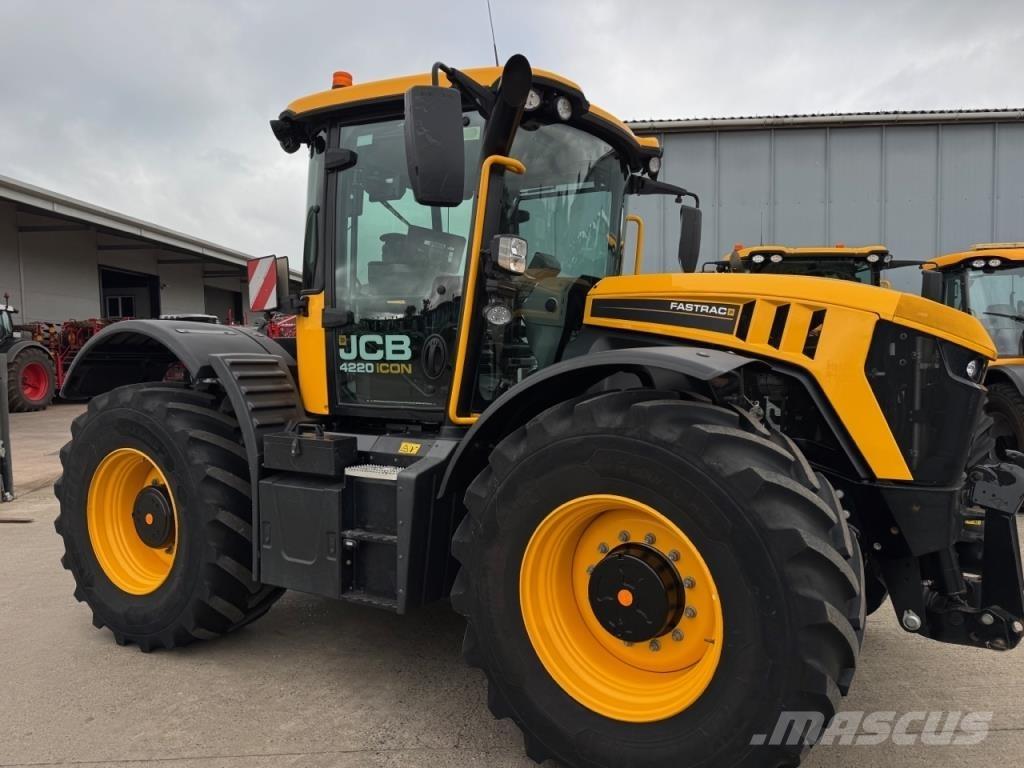 JCB 4220 iCON トラクター