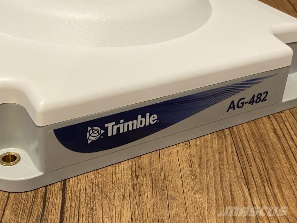 Trimble T6160 その他トラクターアクセサリー・アタッチメント