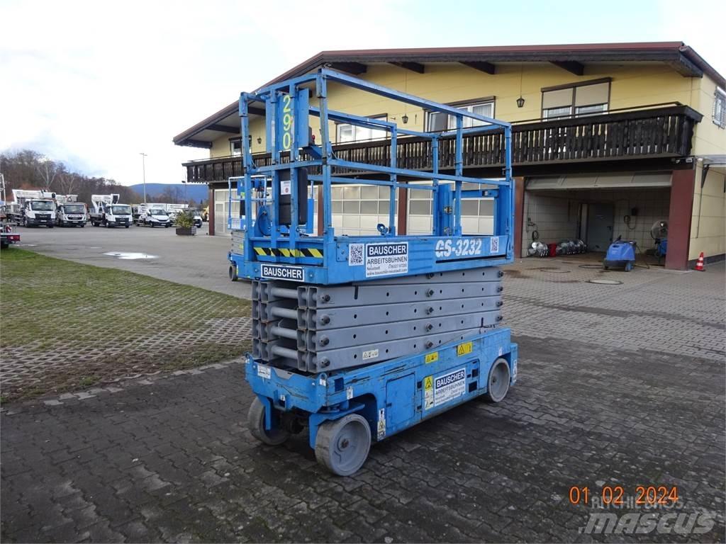 Genie GS 3232 シザースリフト