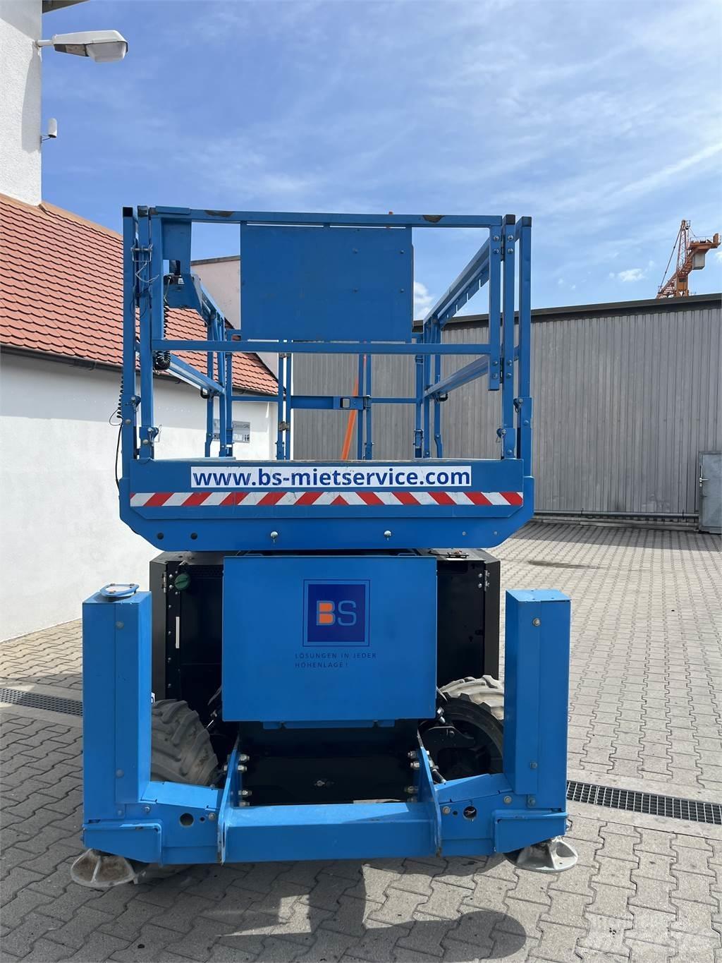 Genie GS 3369 BE シザースリフト