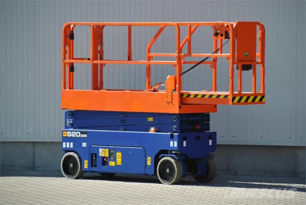 JCB S2032E シザースリフト