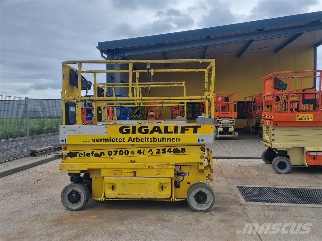 JLG 2030 ES シザースリフト