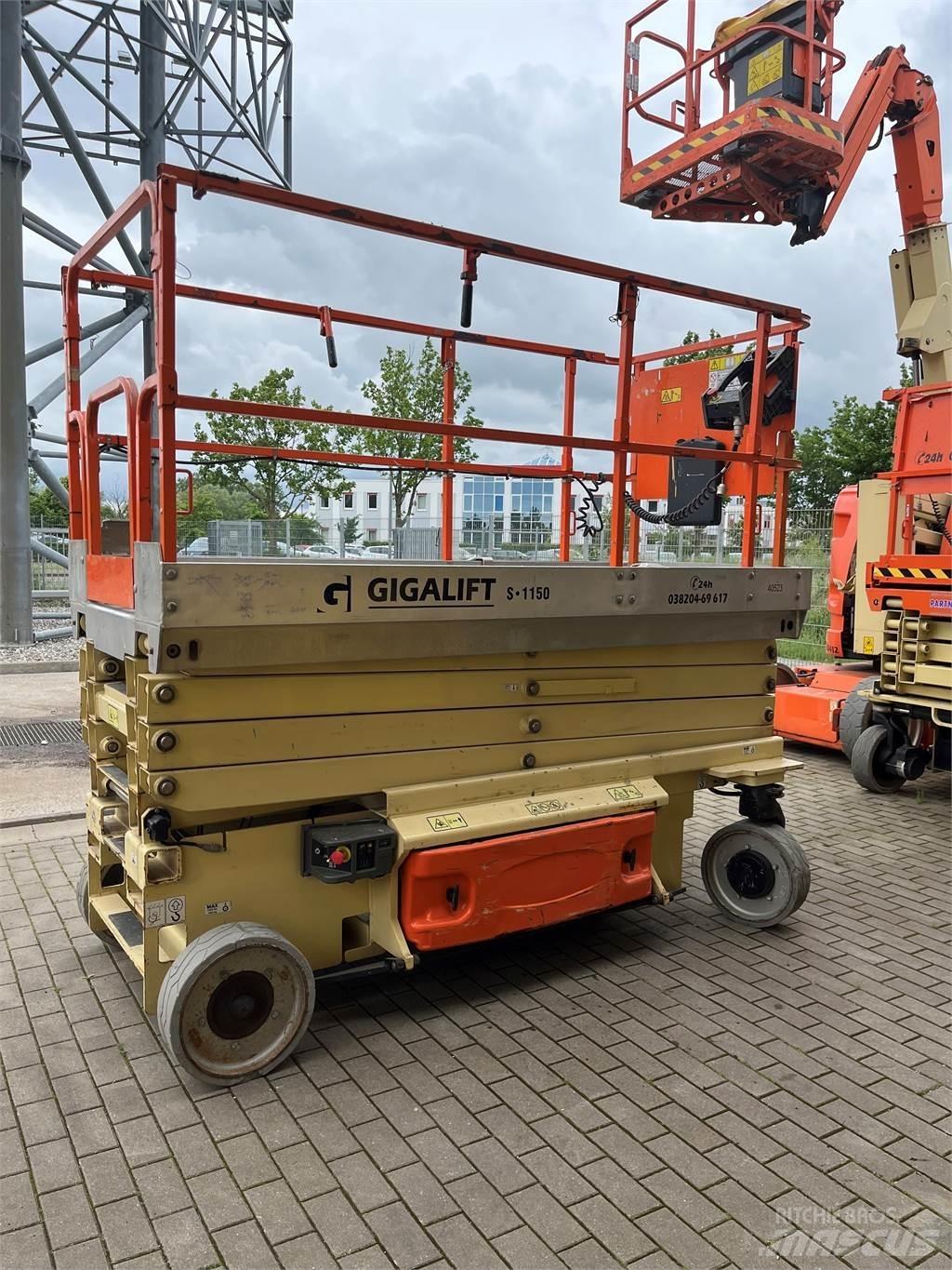 JLG 3246 ES シザースリフト
