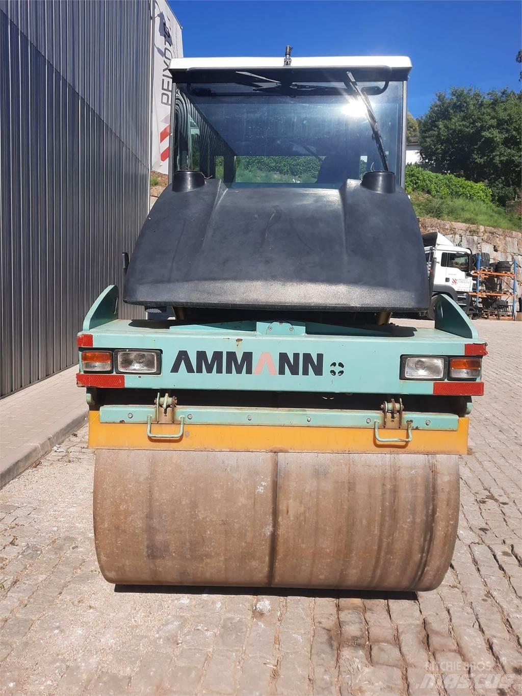 Ammann AV70-2 タンデムローラ