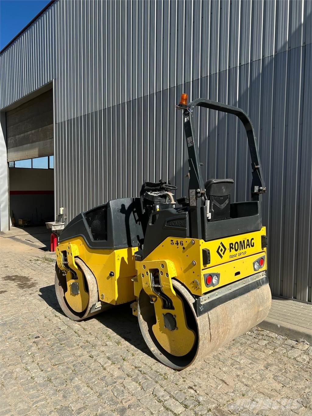 Bomag BW138AD-5 タンデムローラ