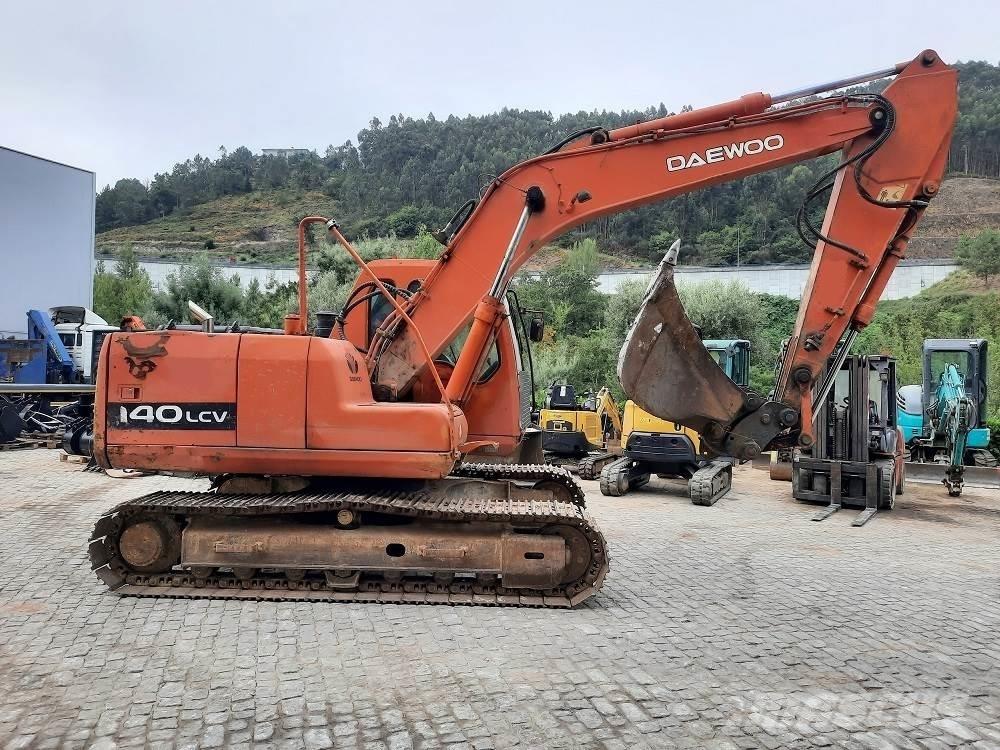 Daewoo Solar 140LC-V 大型油圧ショベル12t以上（パワーショベル・ユンボ）