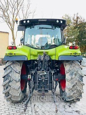 CLAAS ARION 520 トラクター