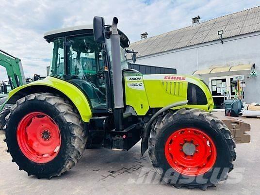 CLAAS ARION 620 C トラクター