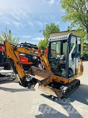 Hanix H115B-2 大型油圧ショベル12t以上（パワーショベル・ユンボ）