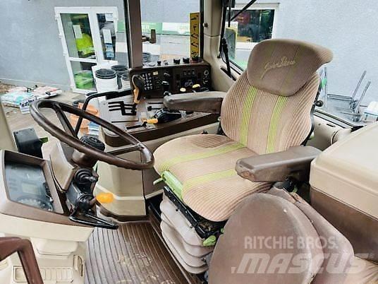 John Deere 6920 トラクター