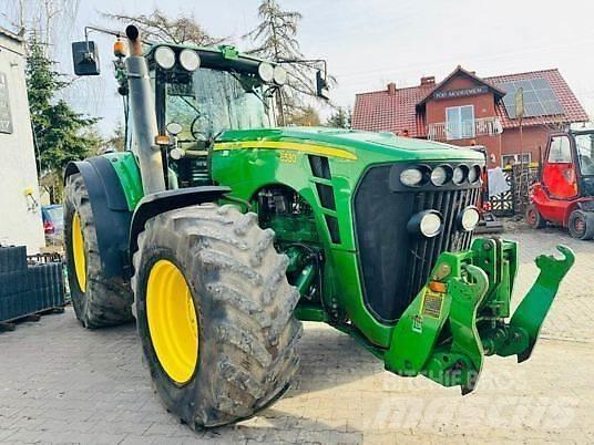 John Deere 8530 トラクター