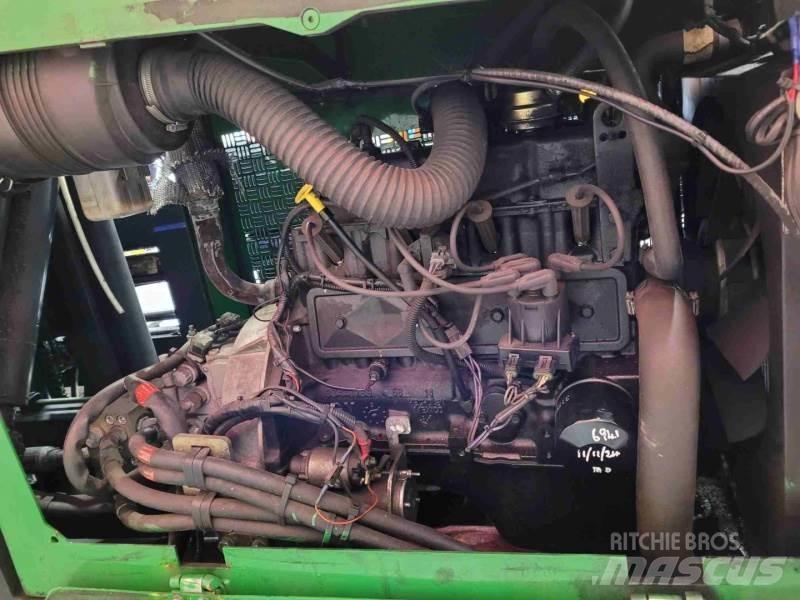 Combilift C3000GST LPGフォークリフト