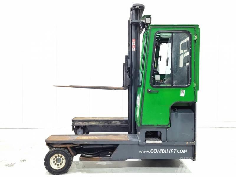 Combilift C4800 サイドローダー