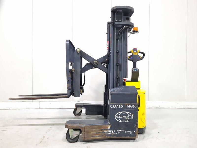 Combilift COMBI-WR4 全方向リーチ型フォークリフト