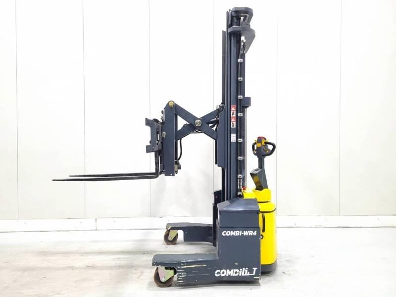 Combilift WR4 全方向リーチ型フォークリフト