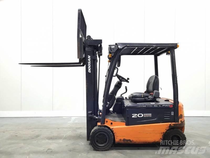 Doosan B20X-7 バッテリーフォークリフト