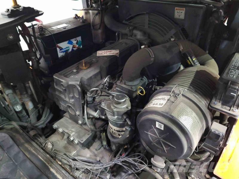 Doosan D25S-7 ディーゼル・軽油