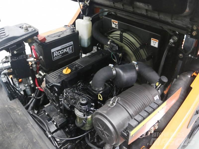 Doosan D30S-5 ディーゼル・軽油
