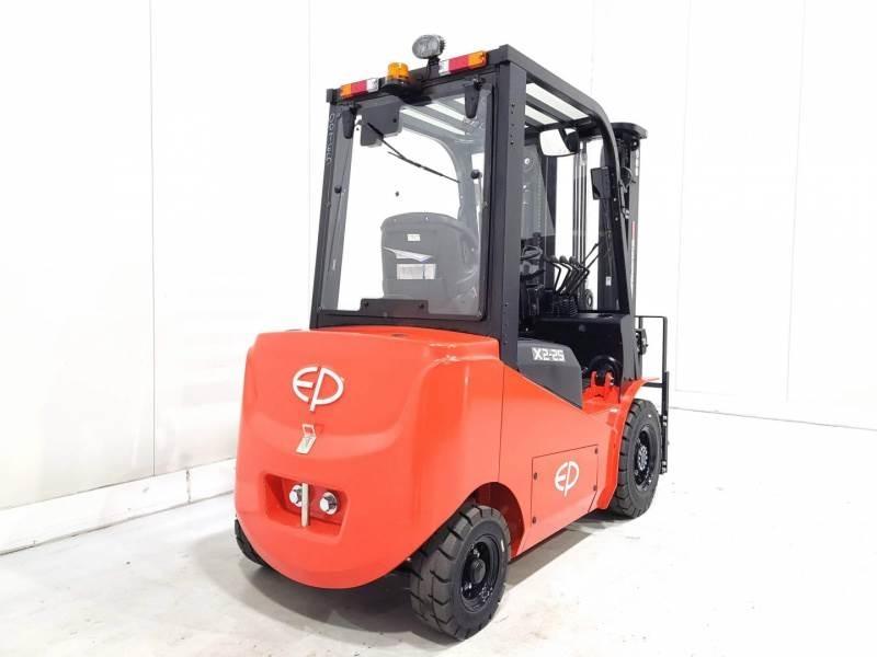EP EFL252X2 150 HC バッテリーフォークリフト